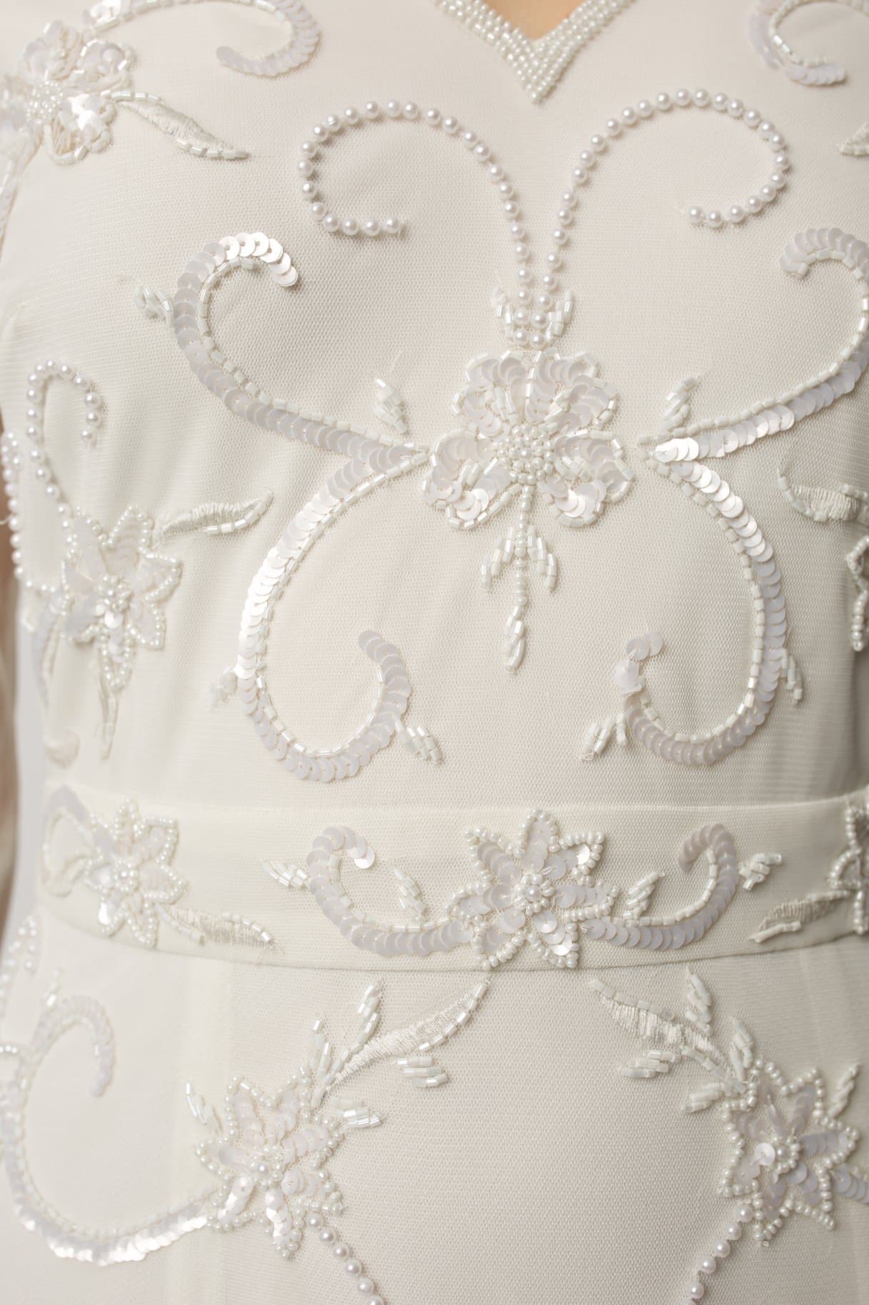 Long Sleeve Tulle White Bridal Gown